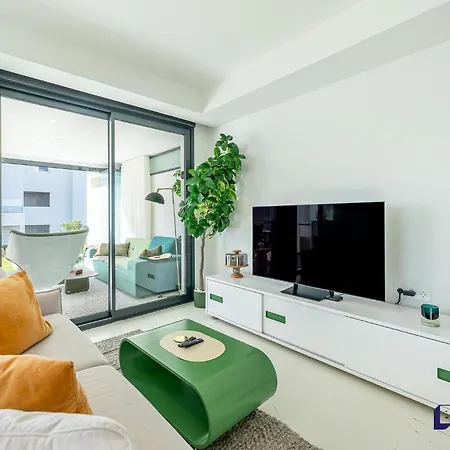 Casa Camarate - Luxury 1br Seaviews Pool Garden Apartment