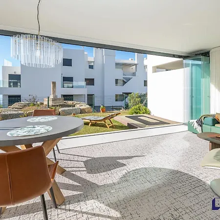 Casa Camarate - Luxury 1br Seaviews Pool Garden Estepona